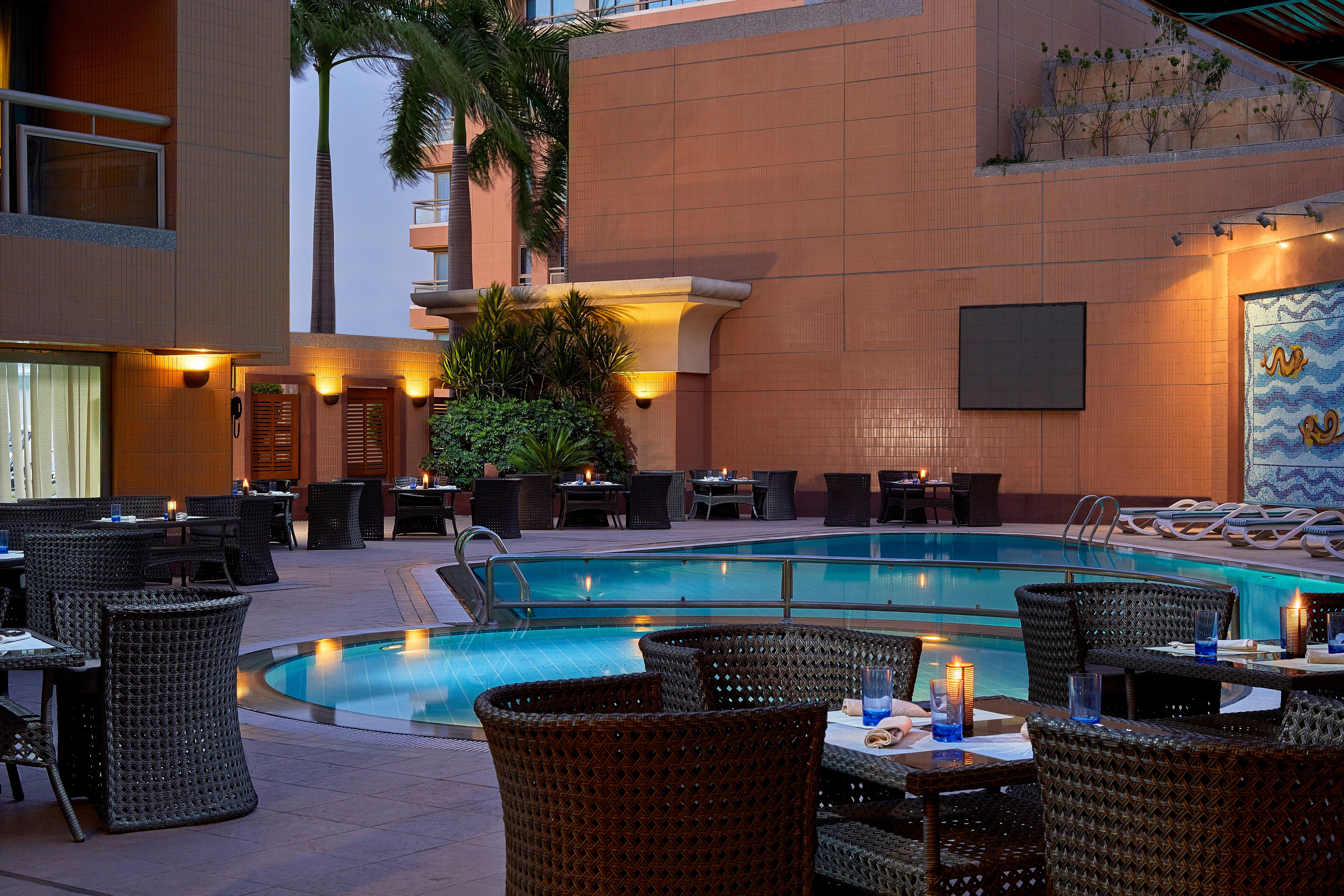 Holiday Inn Citystars By Ihg Cairo Exterior photo The pool at the hotel