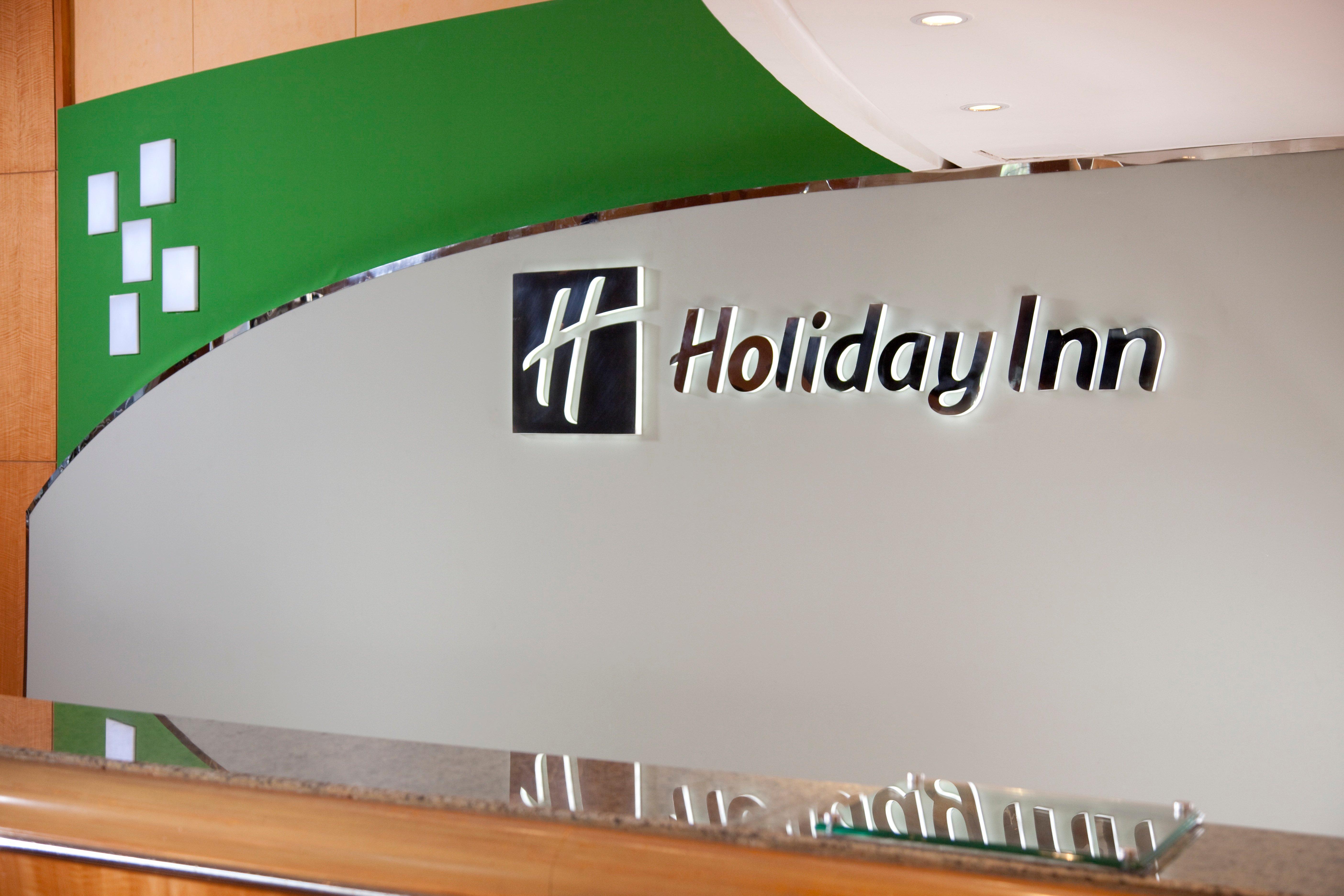 Holiday Inn Citystars, An Ihg Hotel Cairo Exterior photo Holiday Inn logo