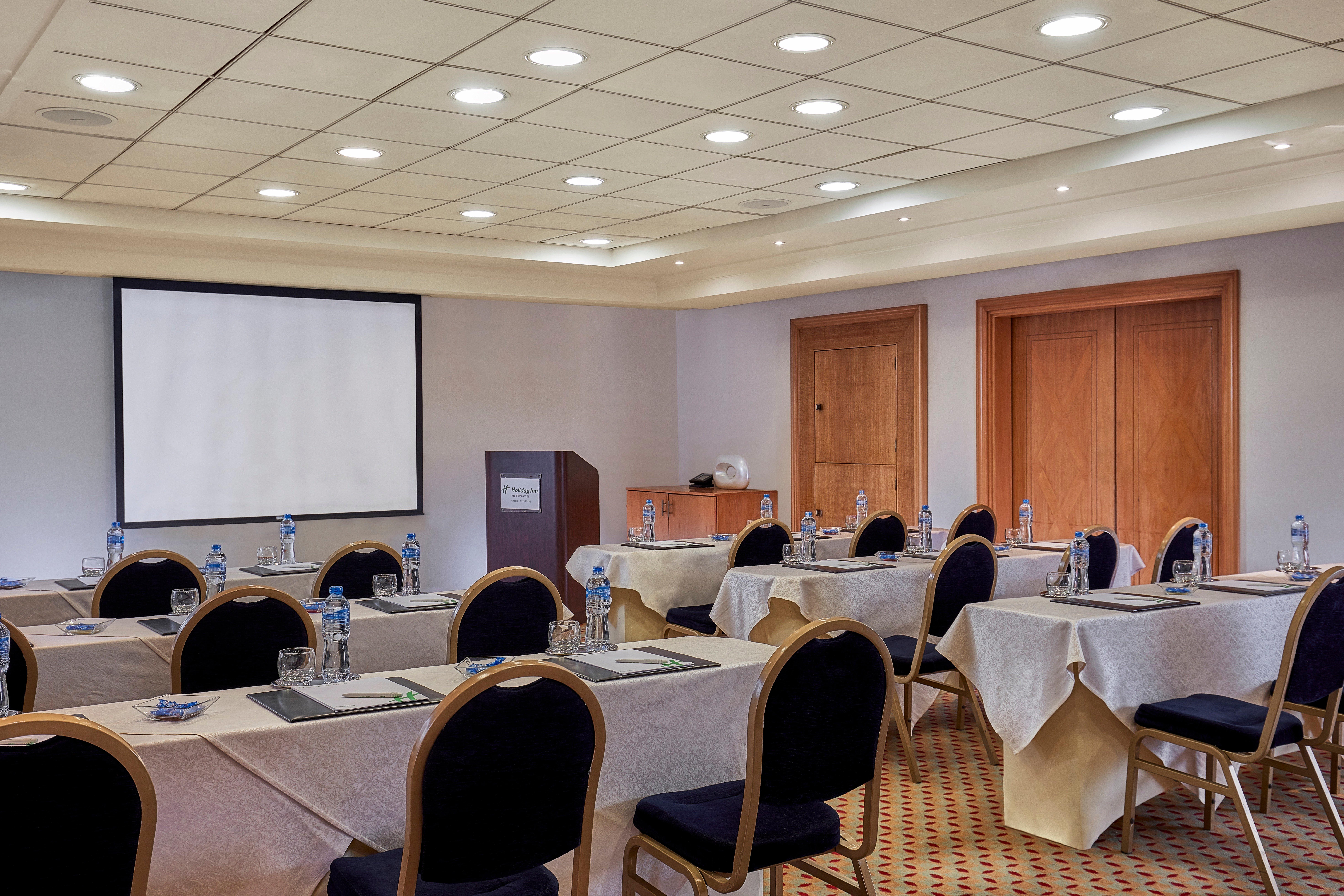 Holiday Inn Citystars By Ihg Cairo Exterior photo Meeting room