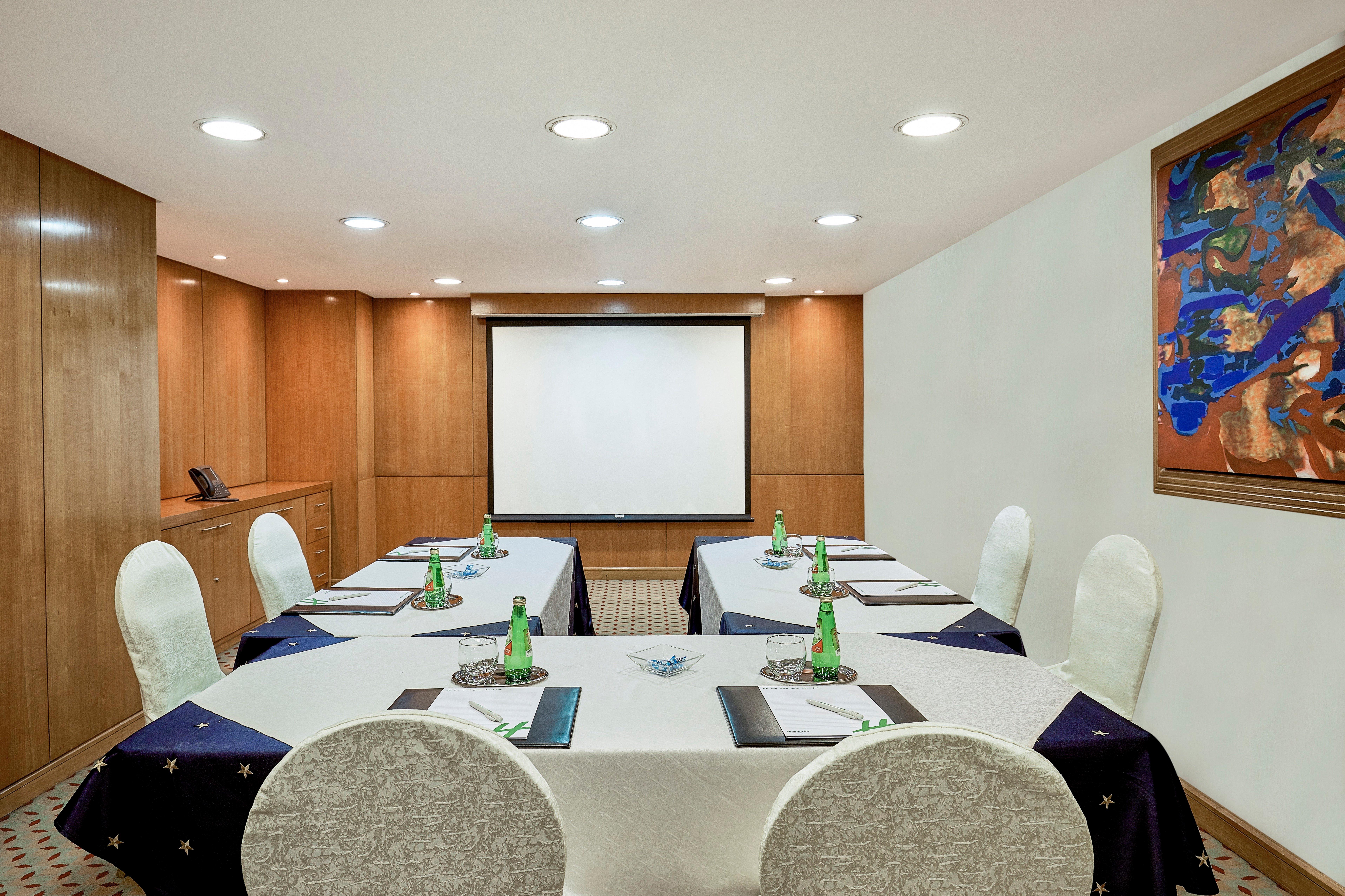 Holiday Inn Citystars, An Ihg Hotel Cairo Exterior photo Meeting room